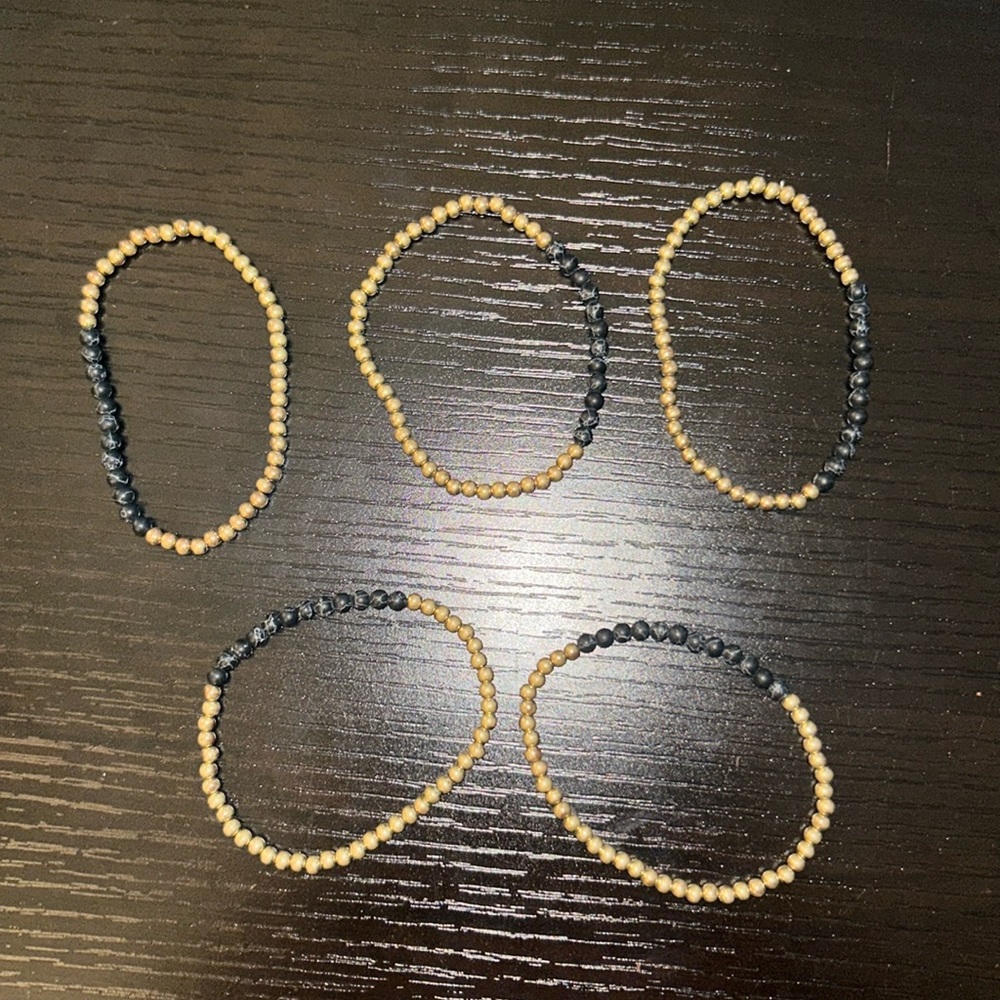 Women’s Bracelet Set (5 Bracelets)